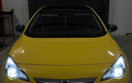 Opel Astra J, 2013 год, 999 999 рублей, 2 фотография