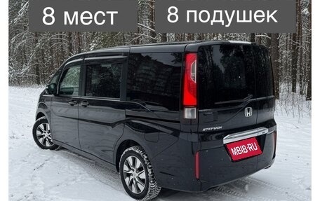 Honda Stepwgn IV, 2016 год, 1 930 000 рублей, 2 фотография