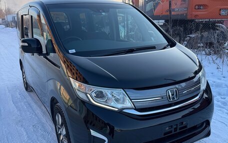 Honda Stepwgn IV, 2016 год, 1 930 000 рублей, 17 фотография