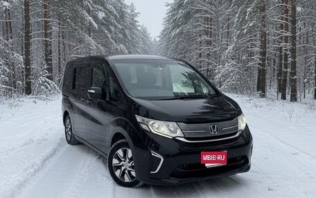 Honda Stepwgn IV, 2016 год, 1 930 000 рублей, 12 фотография