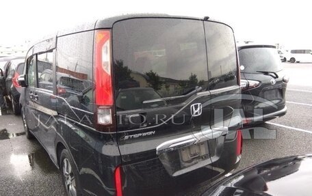 Honda Stepwgn IV, 2016 год, 1 930 000 рублей, 37 фотография