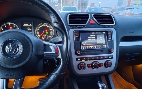 Volkswagen Scirocco III рестайлинг, 2012 год, 1 200 000 рублей, 23 фотография