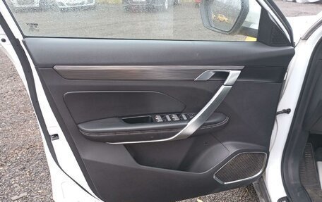 Geely Atlas, 2024 год, 1 441 000 рублей, 9 фотография