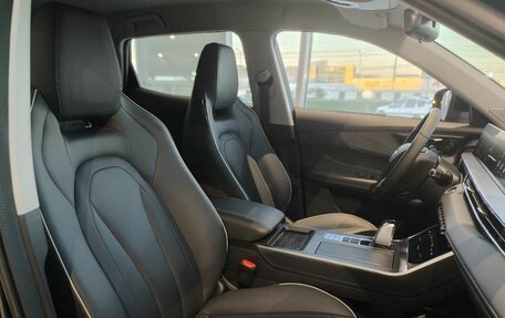 Chery Tiggo 4 I рестайлинг, 2025 год, 2 620 000 рублей, 18 фотография