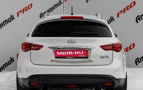 Infiniti QX70, 2013 год, 2 100 000 рублей, 5 фотография