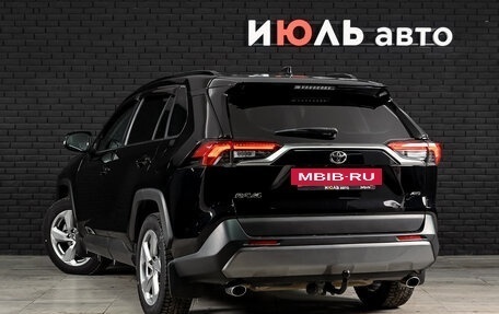 Toyota RAV4, 2020 год, 3 540 000 рублей, 7 фотография