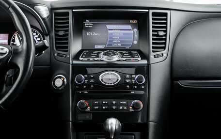 Infiniti QX70, 2013 год, 2 100 000 рублей, 19 фотография