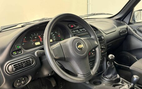 Chevrolet Niva I рестайлинг, 2017 год, 707 000 рублей, 11 фотография