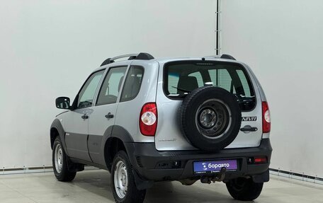 Chevrolet Niva I рестайлинг, 2017 год, 707 000 рублей, 7 фотография