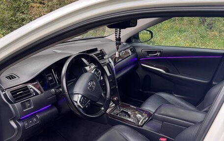 Toyota Camry, 2015 год, 1 950 000 рублей, 8 фотография