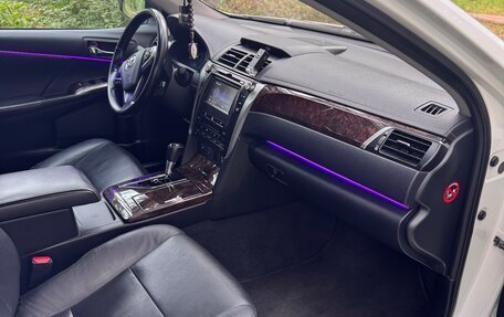 Toyota Camry, 2015 год, 1 950 000 рублей, 9 фотография