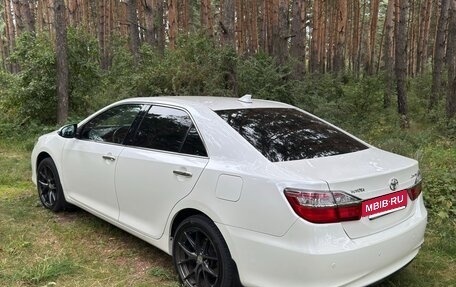 Toyota Camry, 2015 год, 1 950 000 рублей, 21 фотография