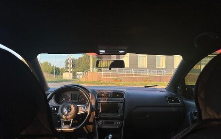 Volkswagen Polo VI (EU Market), 2018 год, 1 100 000 рублей, 6 фотография