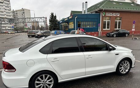 Volkswagen Polo VI (EU Market), 2018 год, 1 100 000 рублей, 2 фотография