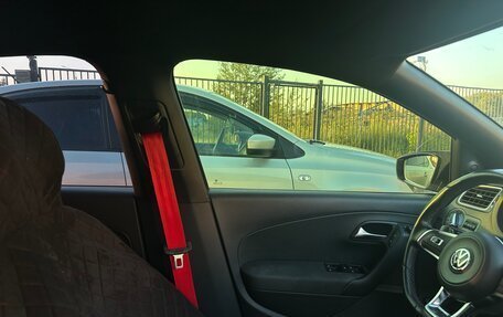 Volkswagen Polo VI (EU Market), 2018 год, 1 100 000 рублей, 7 фотография