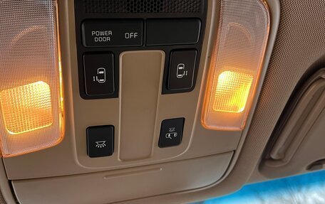 KIA Carnival III, 2019 год, 2 600 000 рублей, 25 фотография