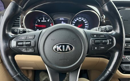 KIA Carnival III, 2019 год, 2 600 000 рублей, 27 фотография