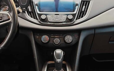 Chevrolet Monza, 2022 год, 1 020 000 рублей, 21 фотография