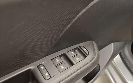 Chevrolet Monza, 2022 год, 1 020 000 рублей, 23 фотография