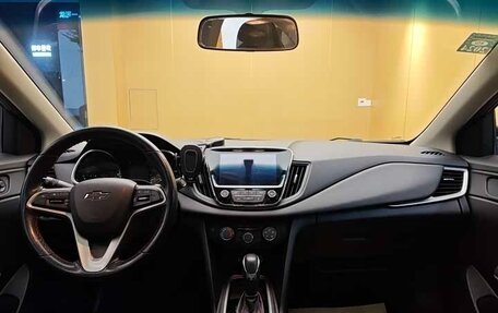 Chevrolet Monza, 2022 год, 1 020 000 рублей, 22 фотография