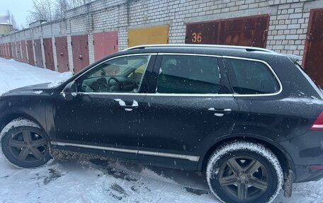 Volkswagen Touareg III, 2014 год, 1 970 000 рублей, 3 фотография