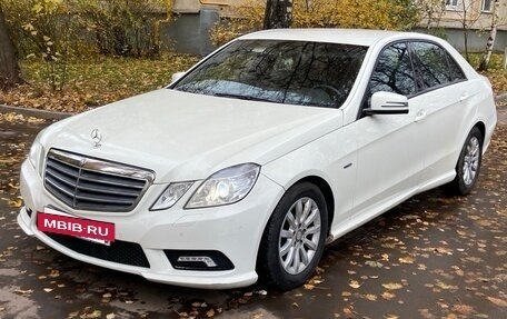 Mercedes-Benz E-Класс, 2010 год, 1 800 000 рублей, 6 фотография