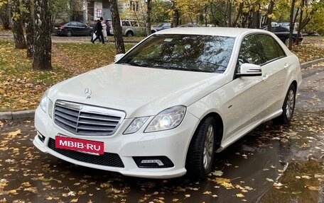 Mercedes-Benz E-Класс, 2010 год, 1 800 000 рублей, 8 фотография