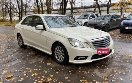 Mercedes-Benz E-Класс, 2010 год, 1 800 000 рублей, 7 фотография