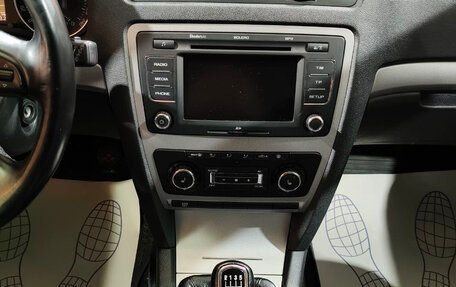 Skoda Octavia, 2011 год, 750 000 рублей, 13 фотография