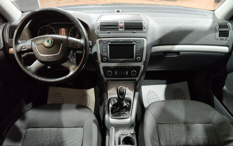 Skoda Octavia, 2011 год, 750 000 рублей, 10 фотография