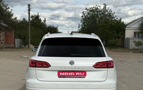 Volkswagen Touareg III, 2019 год, 6 100 000 рублей, 5 фотография