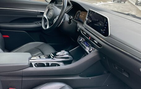 Hyundai Sonata VIII, 2021 год, 2 800 000 рублей, 3 фотография