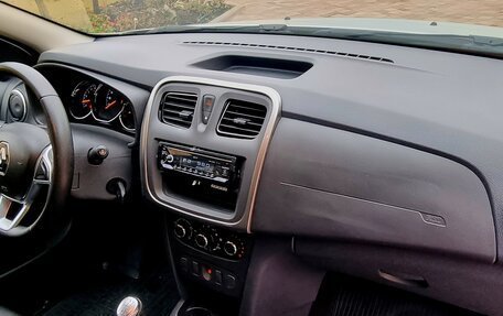 Renault Logan II, 2021 год, 720 000 рублей, 17 фотография