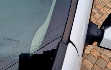 Renault Logan II, 2021 год, 720 000 рублей, 38 фотография