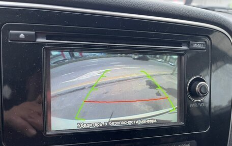 Mitsubishi Outlander III рестайлинг 3, 2012 год, 1 240 000 рублей, 14 фотография