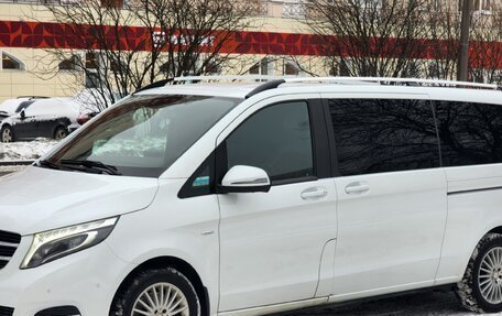 Mercedes-Benz V-Класс, 2017 год, 5 100 000 рублей, 9 фотография