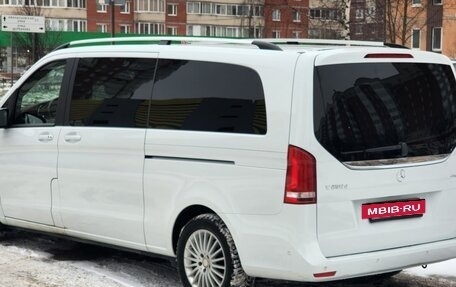 Mercedes-Benz V-Класс, 2017 год, 5 100 000 рублей, 7 фотография