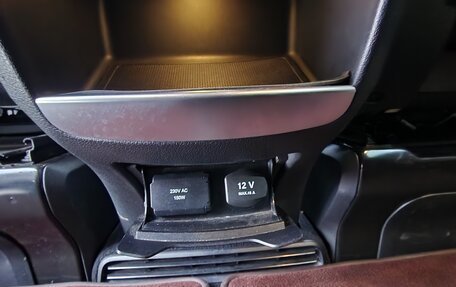 Mercedes-Benz V-Класс, 2017 год, 5 100 000 рублей, 21 фотография