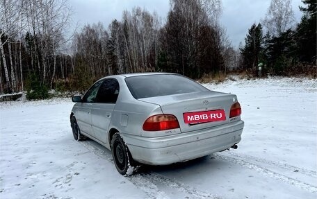 Toyota Avensis III рестайлинг, 2002 год, 170 000 рублей, 7 фотография