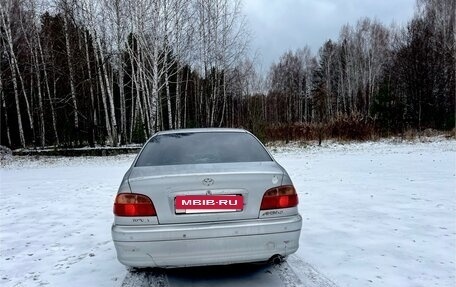 Toyota Avensis III рестайлинг, 2002 год, 170 000 рублей, 13 фотография