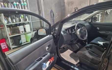 Nissan Tiida, 2010 год, 895 000 рублей, 9 фотография