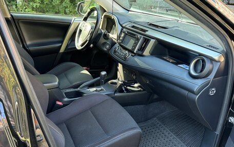 Toyota RAV4, 2015 год, 2 400 000 рублей, 6 фотография