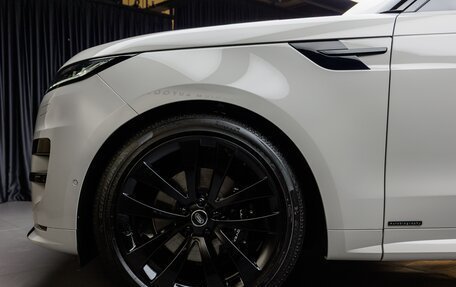 Land Rover Range Rover Sport, 2025 год, 19 230 000 рублей, 10 фотография