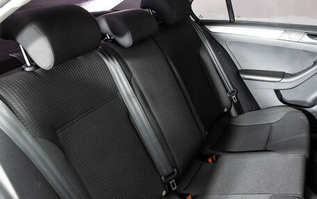 Volkswagen Jetta VI, 2016 год, 1 199 000 рублей, 13 фотография