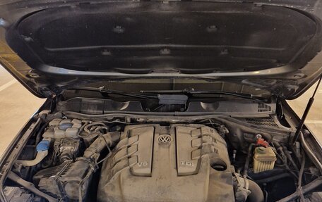 Volkswagen Touareg III, 2015 год, 2 950 000 рублей, 17 фотография