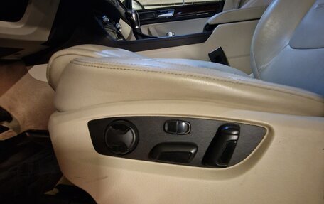 Volkswagen Touareg III, 2015 год, 2 950 000 рублей, 15 фотография