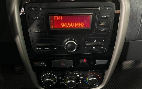 Renault Duster I рестайлинг, 2014 год, 850 000 рублей, 21 фотография