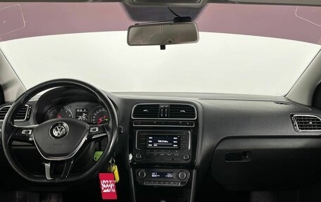 Volkswagen Polo VI (EU Market), 2017 год, 1 260 000 рублей, 11 фотография