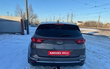 KIA Sportage IV рестайлинг, 2020 год, 2 300 000 рублей, 3 фотография