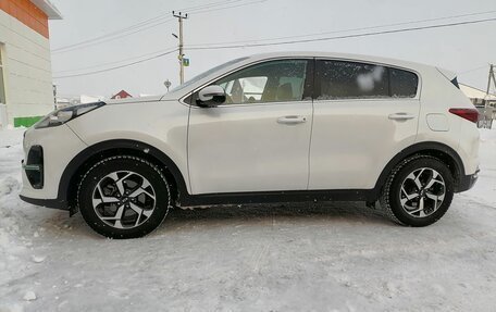 KIA Sportage IV рестайлинг, 2018 год, 1 800 000 рублей, 4 фотография